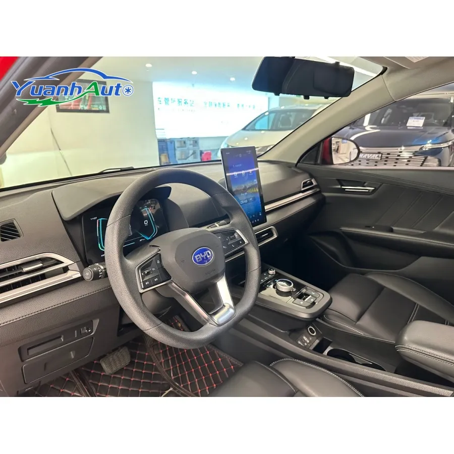 2019 BYD e2 Electric Hatchback — source image 14