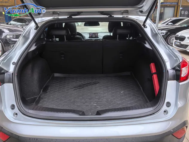 2018 Mazda CX-4 Petrol SUV — source image 18