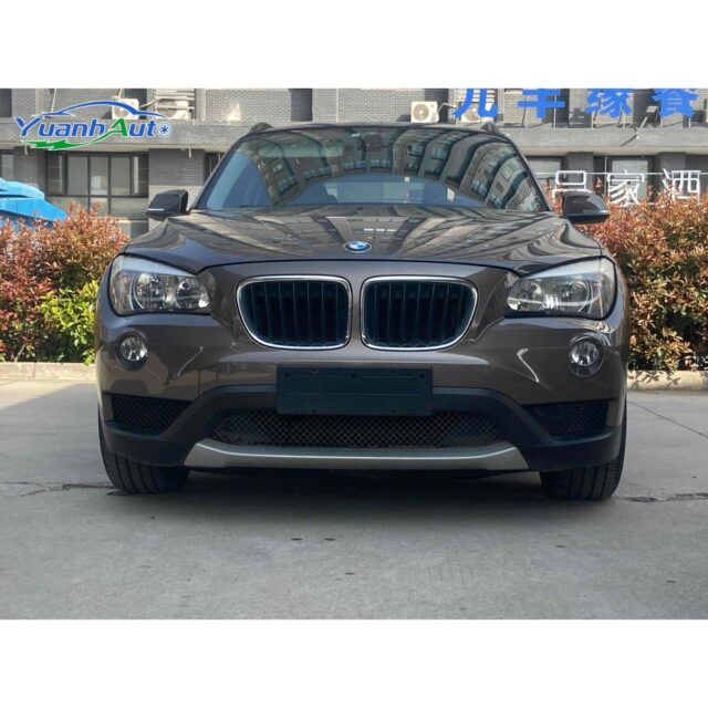 2013 BMW X1 vehicle photo 1