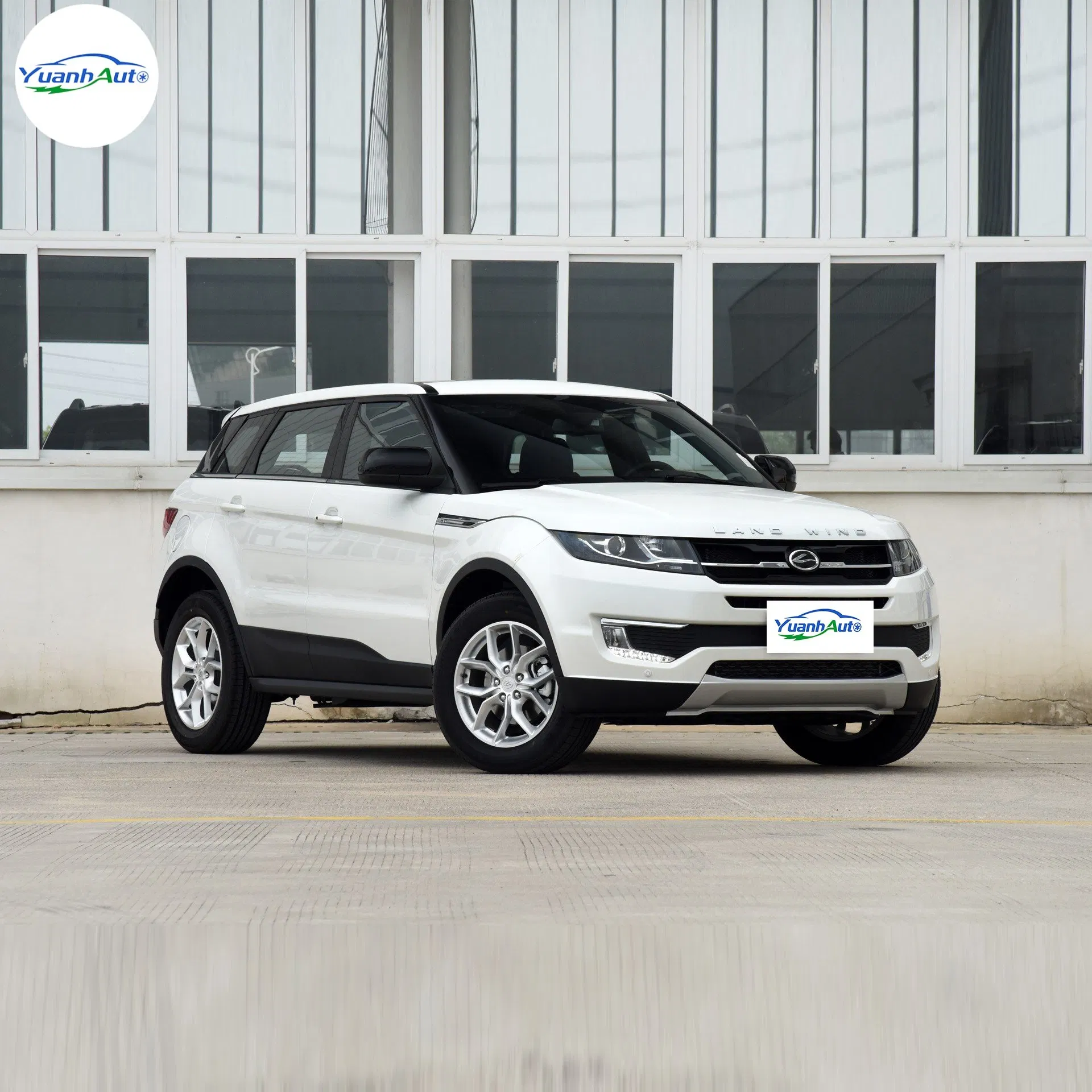 Landwind X7 vehicle photo 4