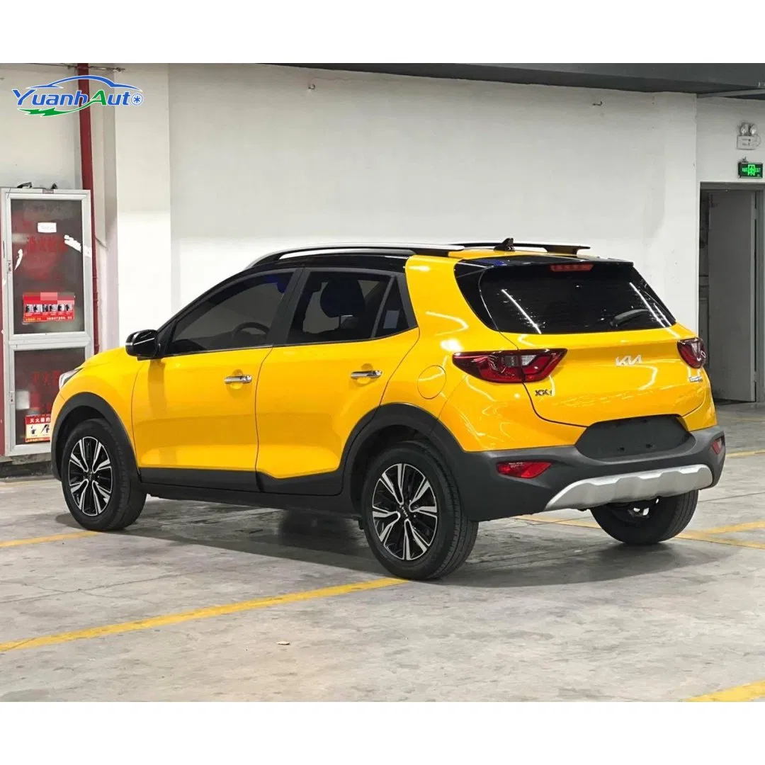 2021 Kia iRover vehicle photo 4