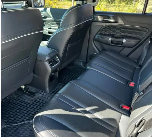 2022 Tank 300 2.0T SUV — source image 15