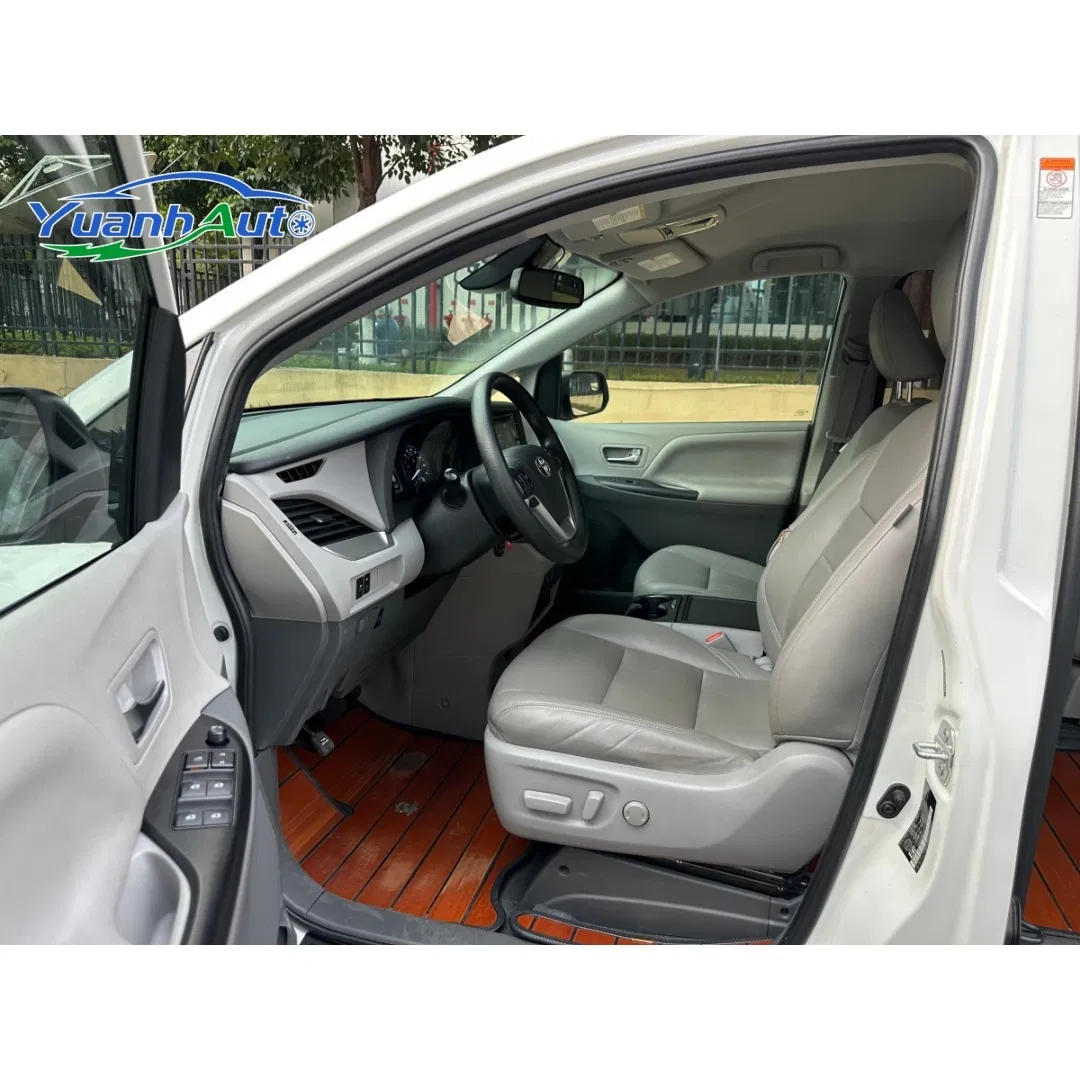2021 Toyota Sienna 3.5L Petrol — source image 8