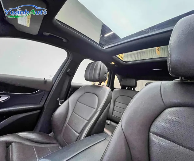 2021 Mercedes-Benz GLC260L 2.0T SUV — source image 21