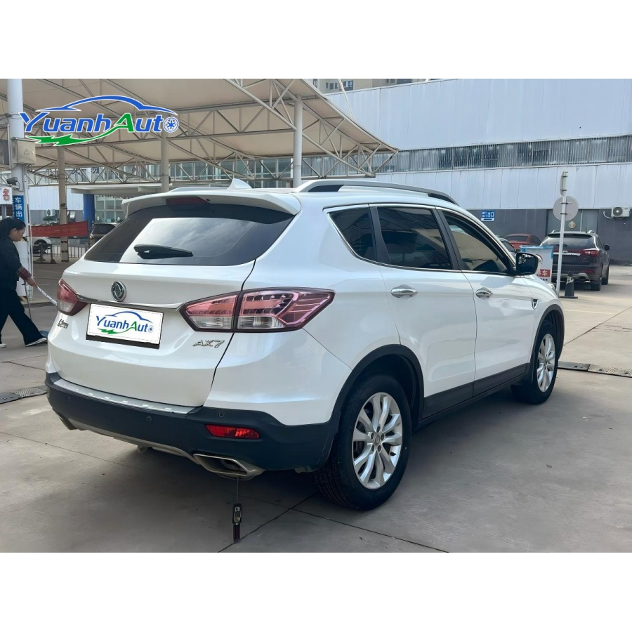 2017 Dongfeng AX7 vehicle photo 4