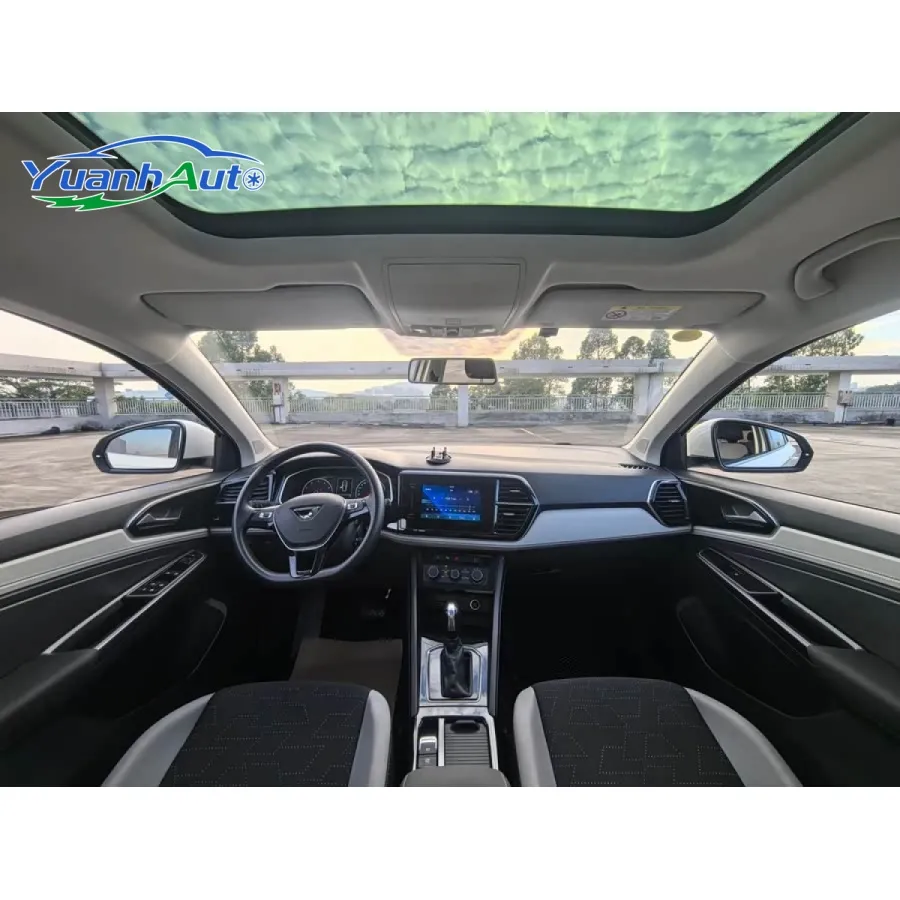 2023 Jetta VS7 Petrol SUV — source image 13