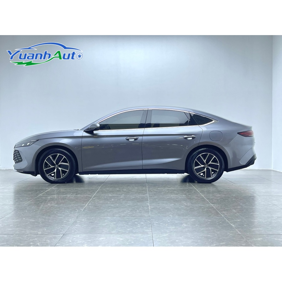 2024 BYD Qin L vehicle photo 3