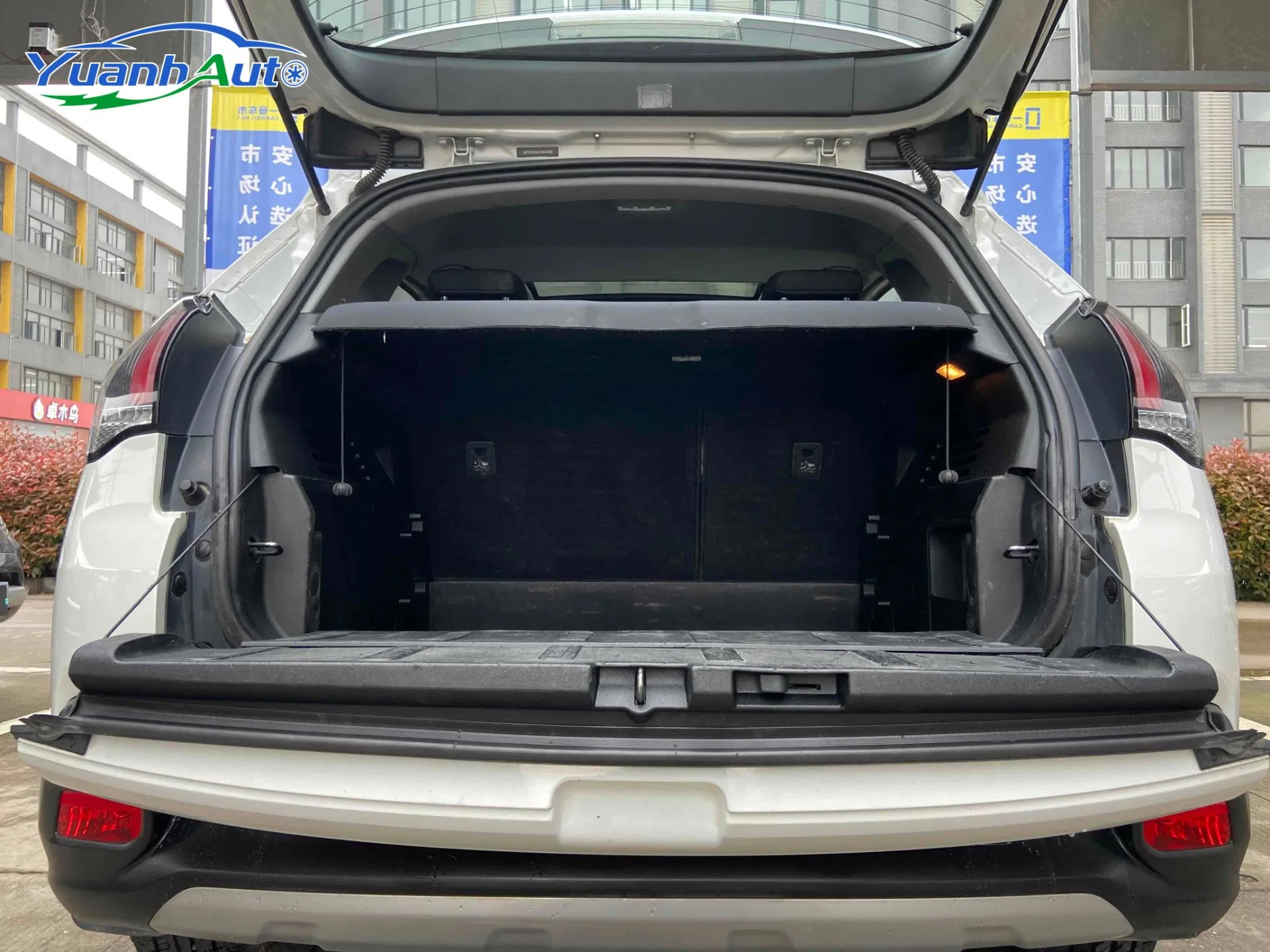 2018 Peugeot 3008 vehicle photo 7