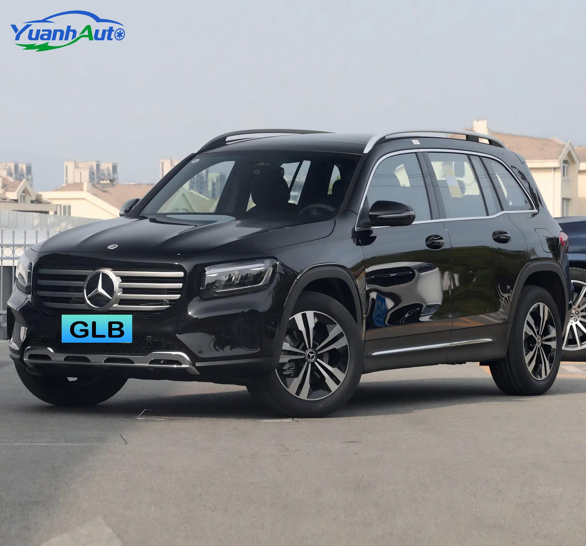 2025 Benz GLB200 vehicle photo 1