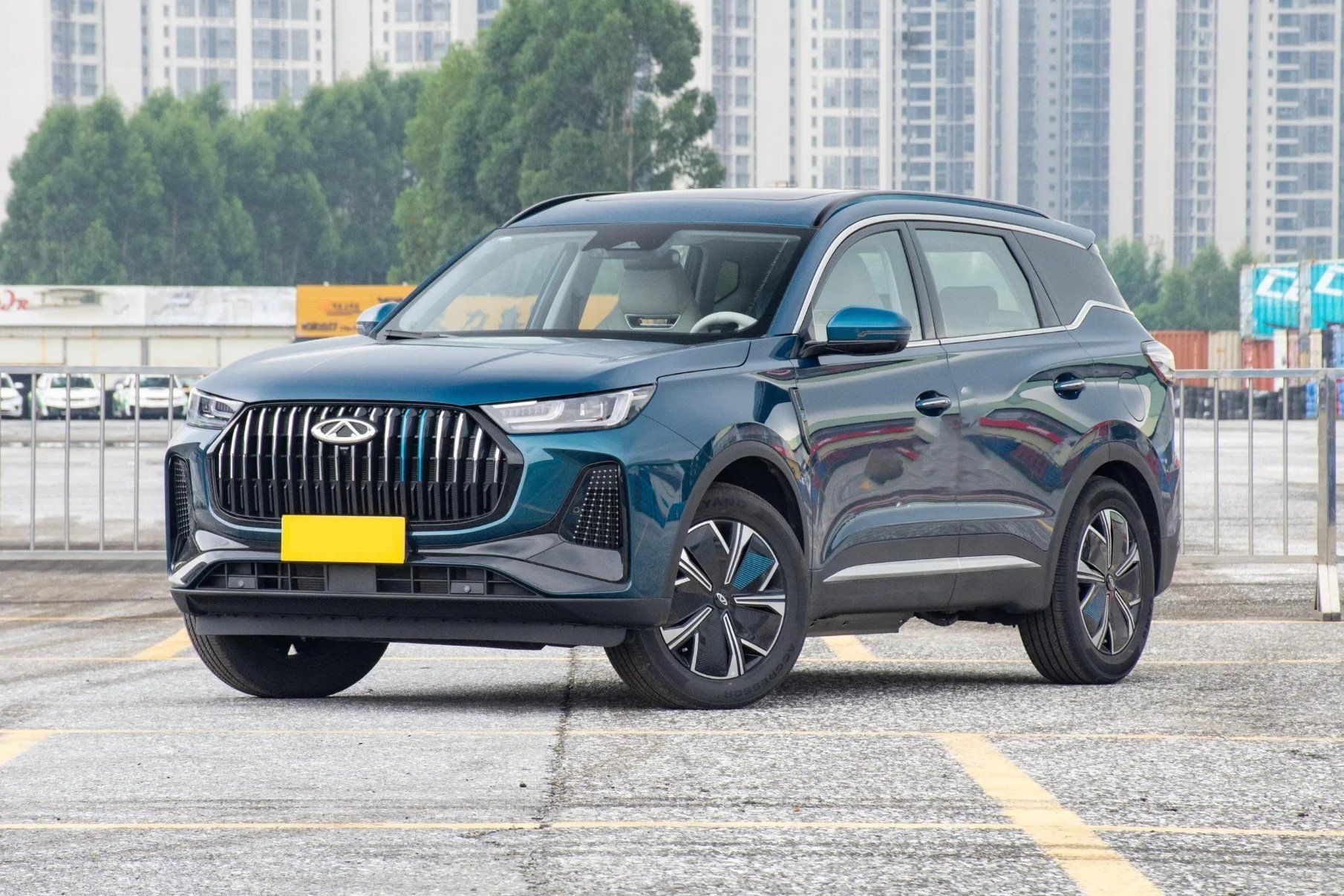 2023 Chery Tiggo 8 vehicle photo 1