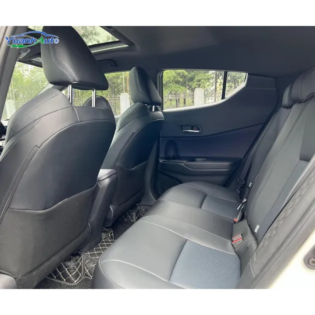 2020 Toyota C-HR 2.0L SUV — source image 11