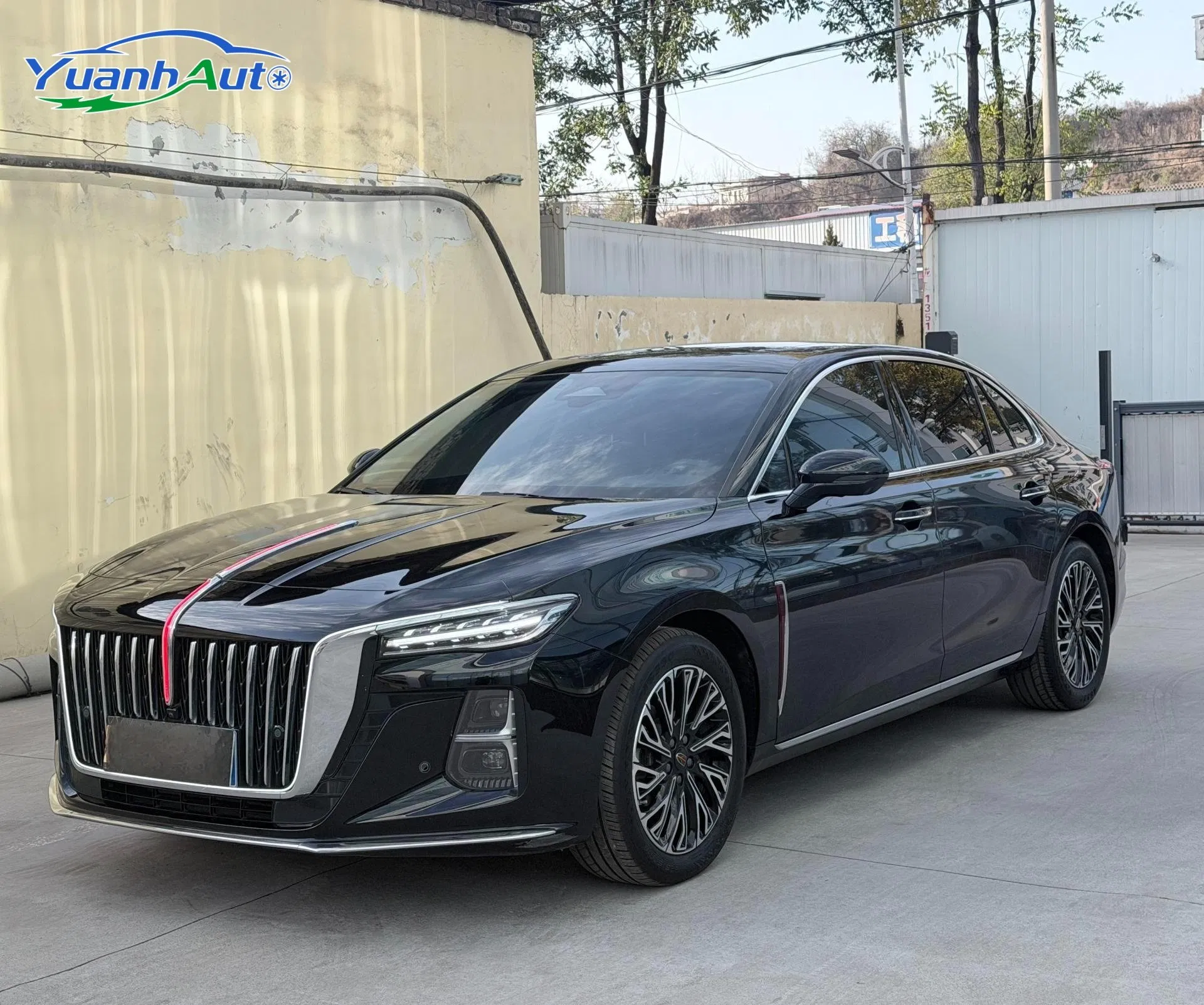 2023 Hongqi H5 Petrol Sedan — source image 3