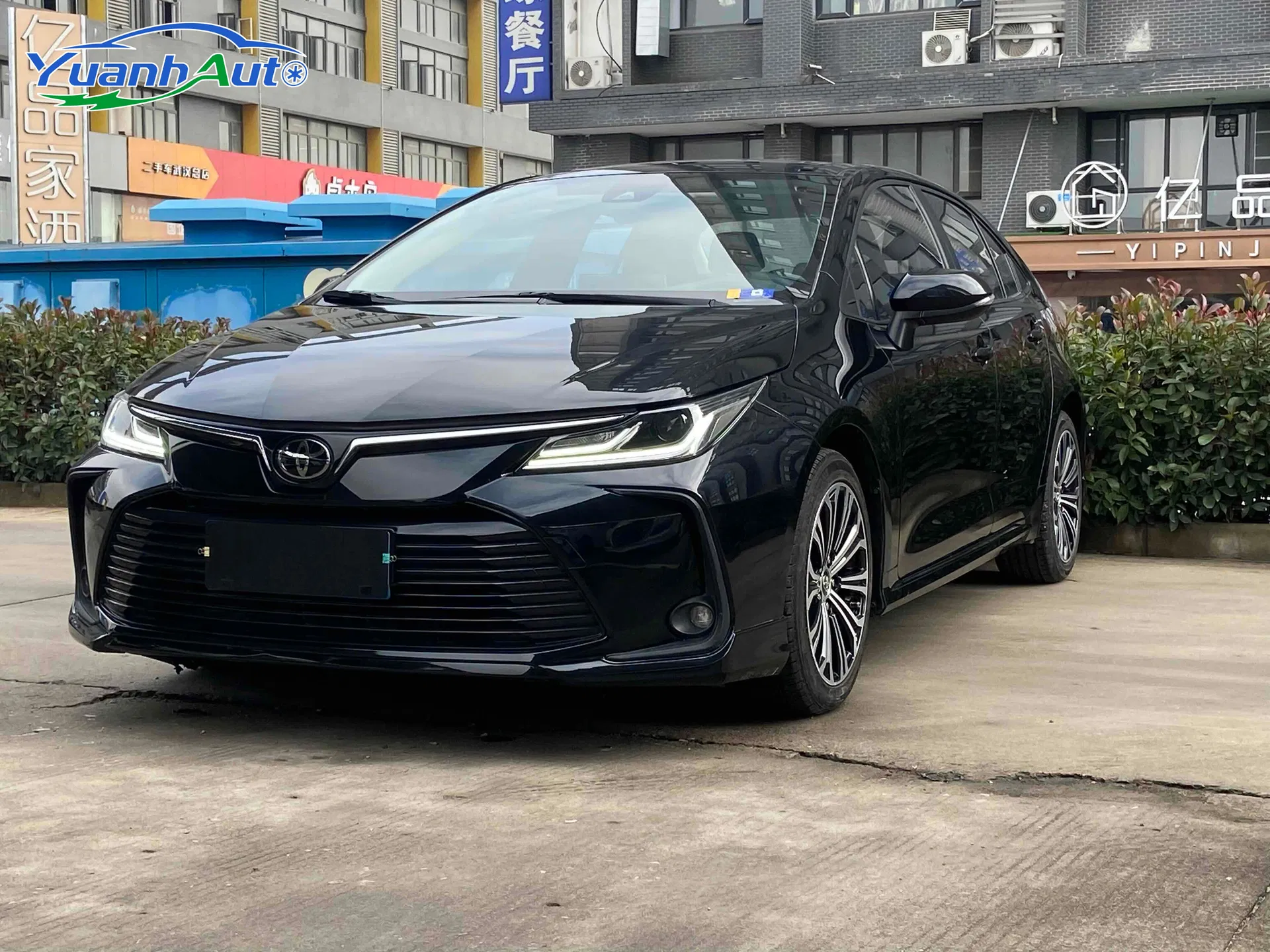 2019 Toyota Corolla Petrol Sedan — source image 8