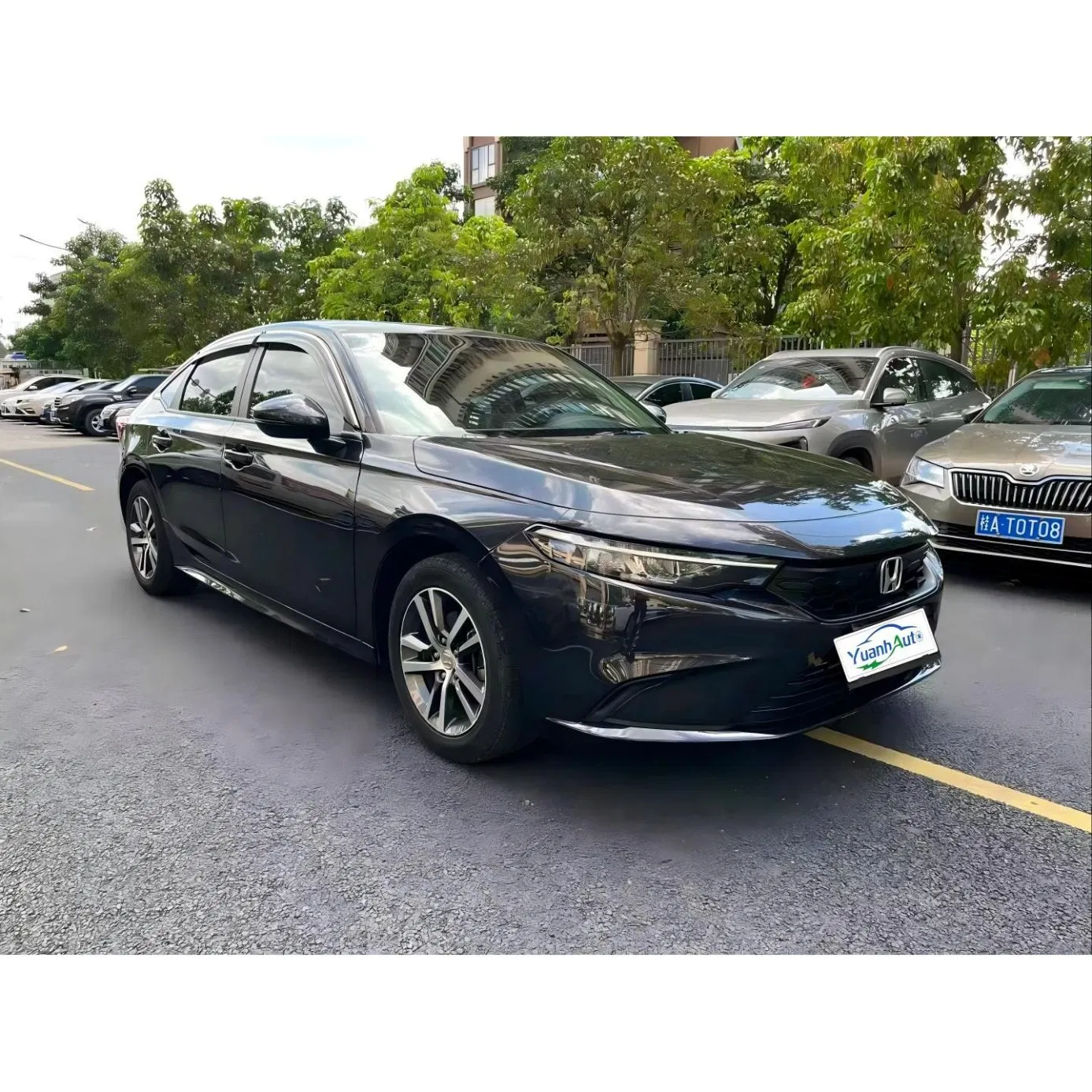 2018 Honda Civic vehicle photo 4