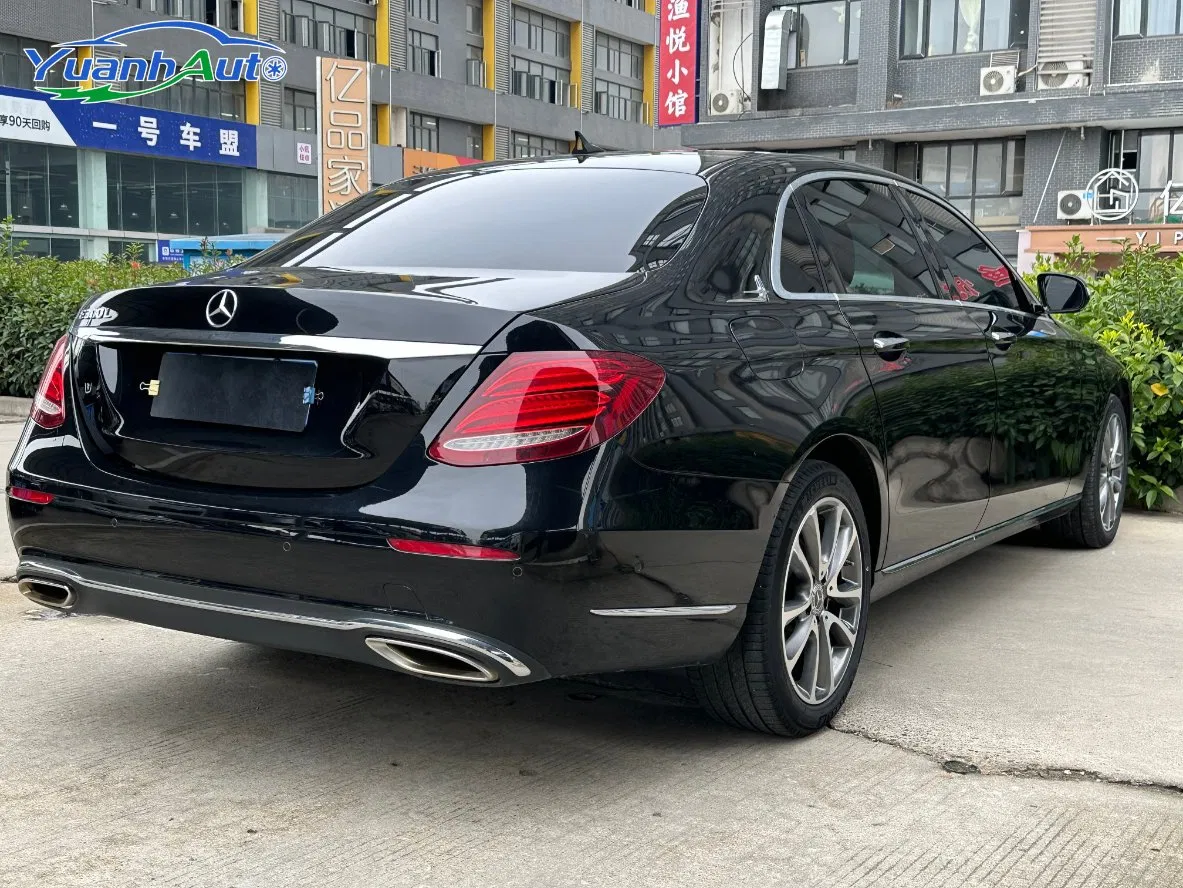 2019 Benz E 300 vehicle photo 5