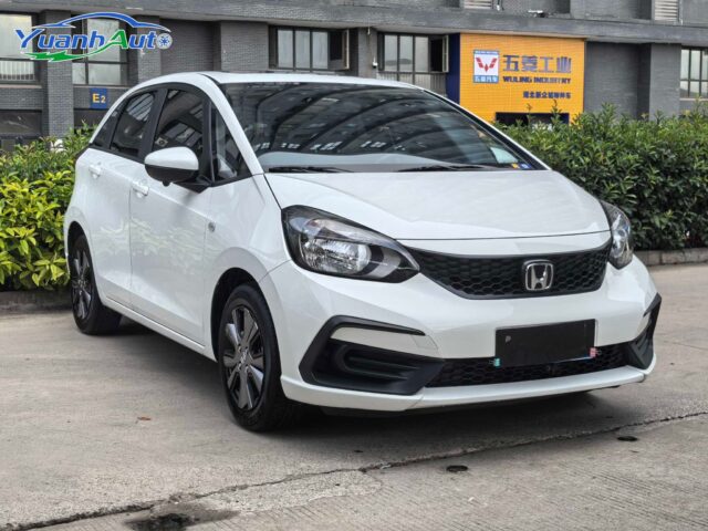 2022 Honda Fit vehicle photo 1