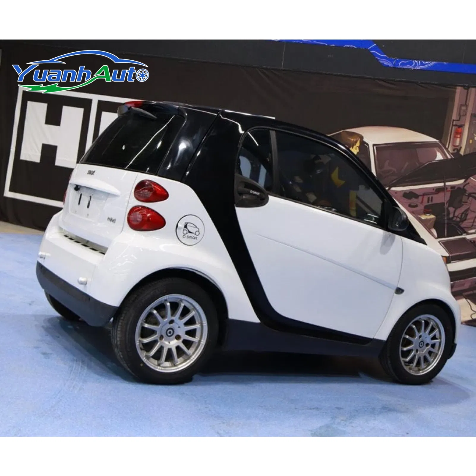 2011 smart fortwo Petrol Hatchback — source image 6