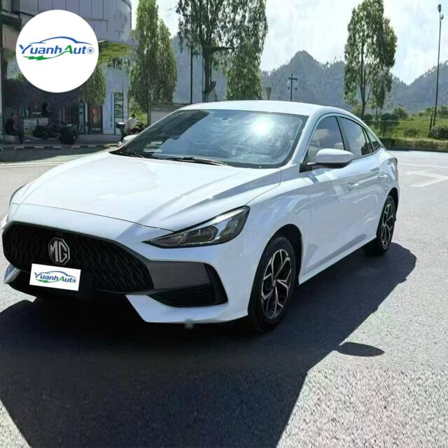 Geely MG 5 vehicle photo 1