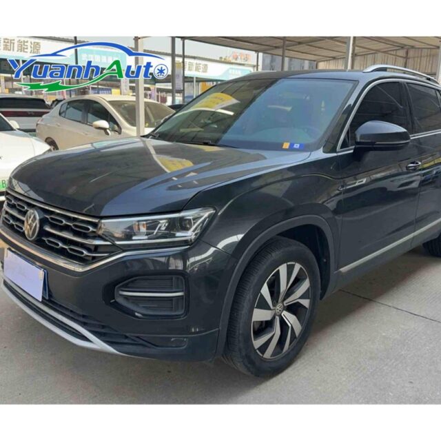 2019 Tayron vehicle photo 1