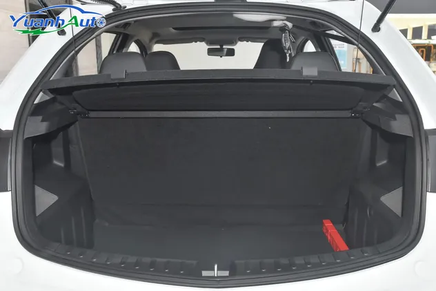2026 Livan X 3 Pro 1.5L Petrol SUV — source image 16