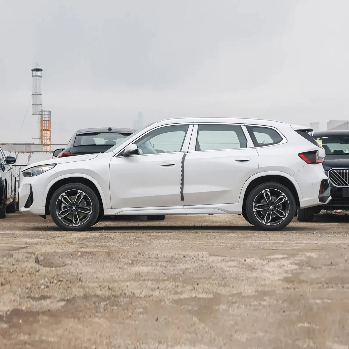 2025 BMW X1 vehicle photo 6