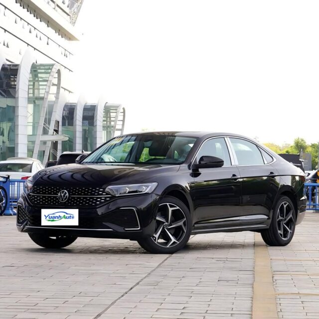 2025 Volkswagen VW Passat vehicle photo 1