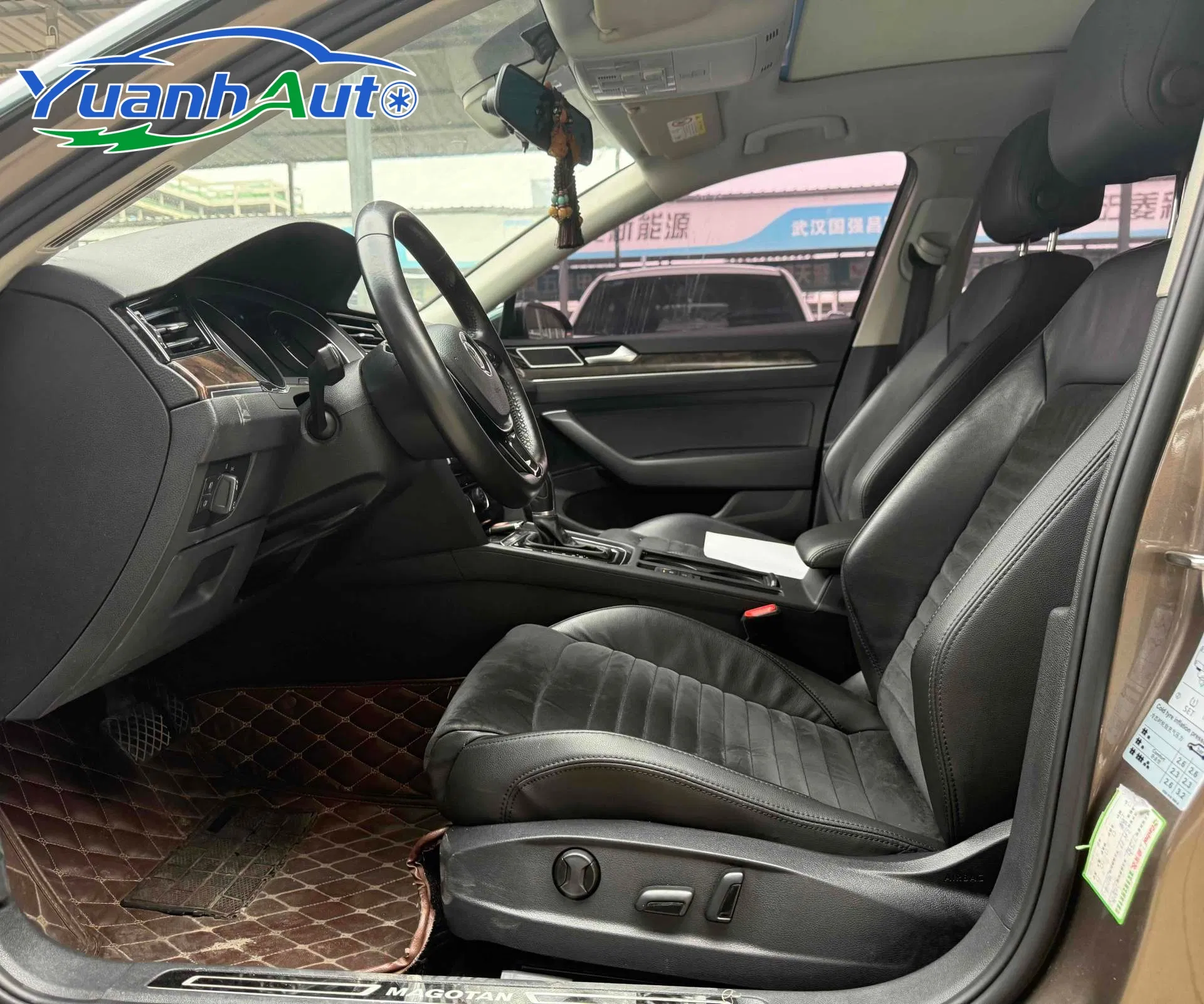 2017 Volkswagen Magotan Petrol Sedan — source image 11