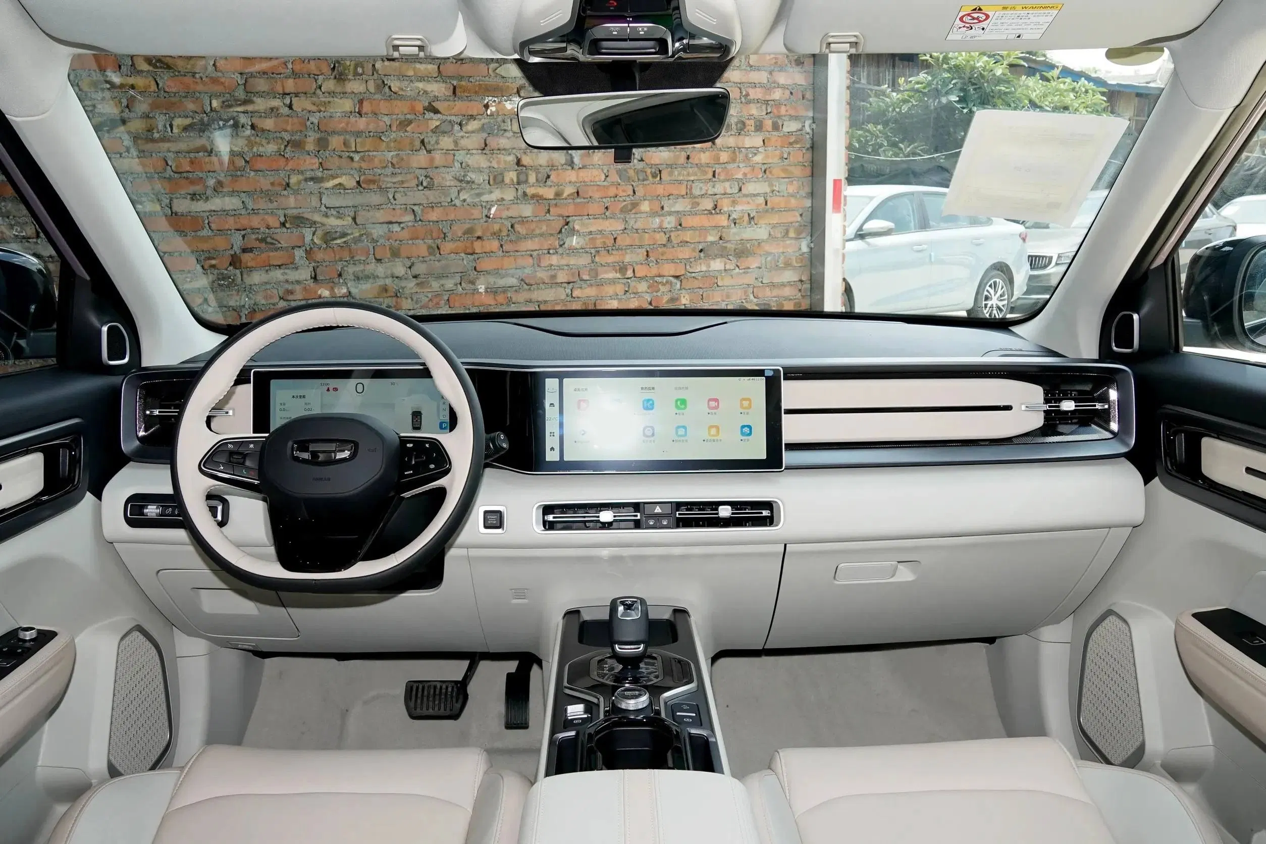 Geely ICON Petrol SUV — source image 6