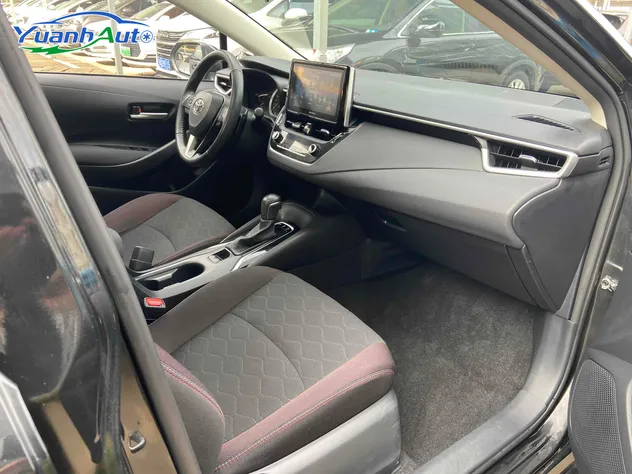 2019 Toyota Corolla Petrol Sedan — source image 20