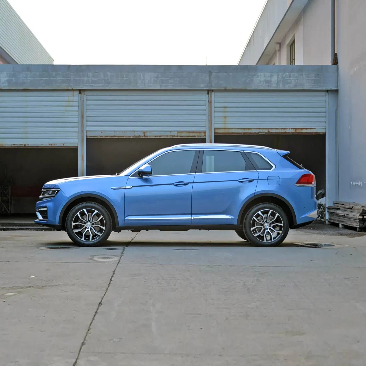Zotye Damai X7 Petrol SUV — source image 12