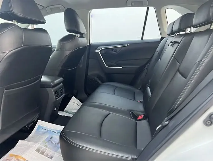 2021 Toyota RAV4 2.0L Petrol SUV — source image 11
