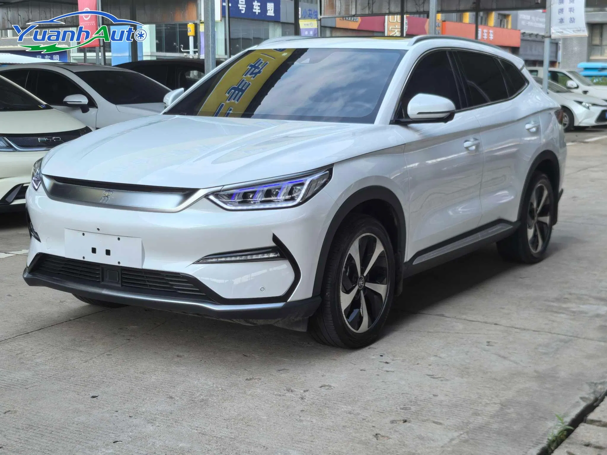 BYD Song Plus vehicle photo 4