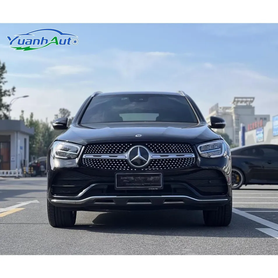 2020 Mercedes-Benz GLC 300L SUV — source image 10