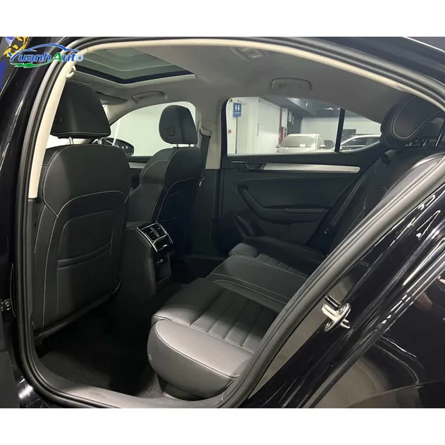 2021 Skoda Superb Comfort — source image 11