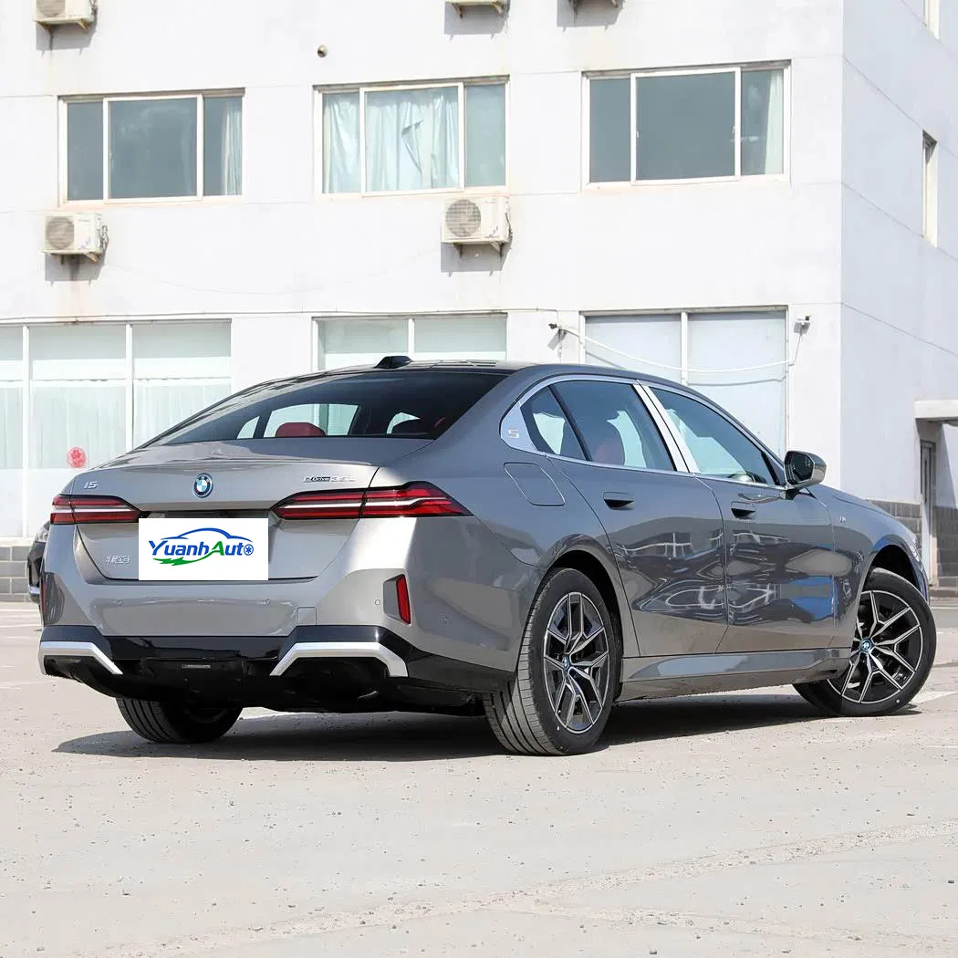 2024 BMW I5 vehicle photo 7