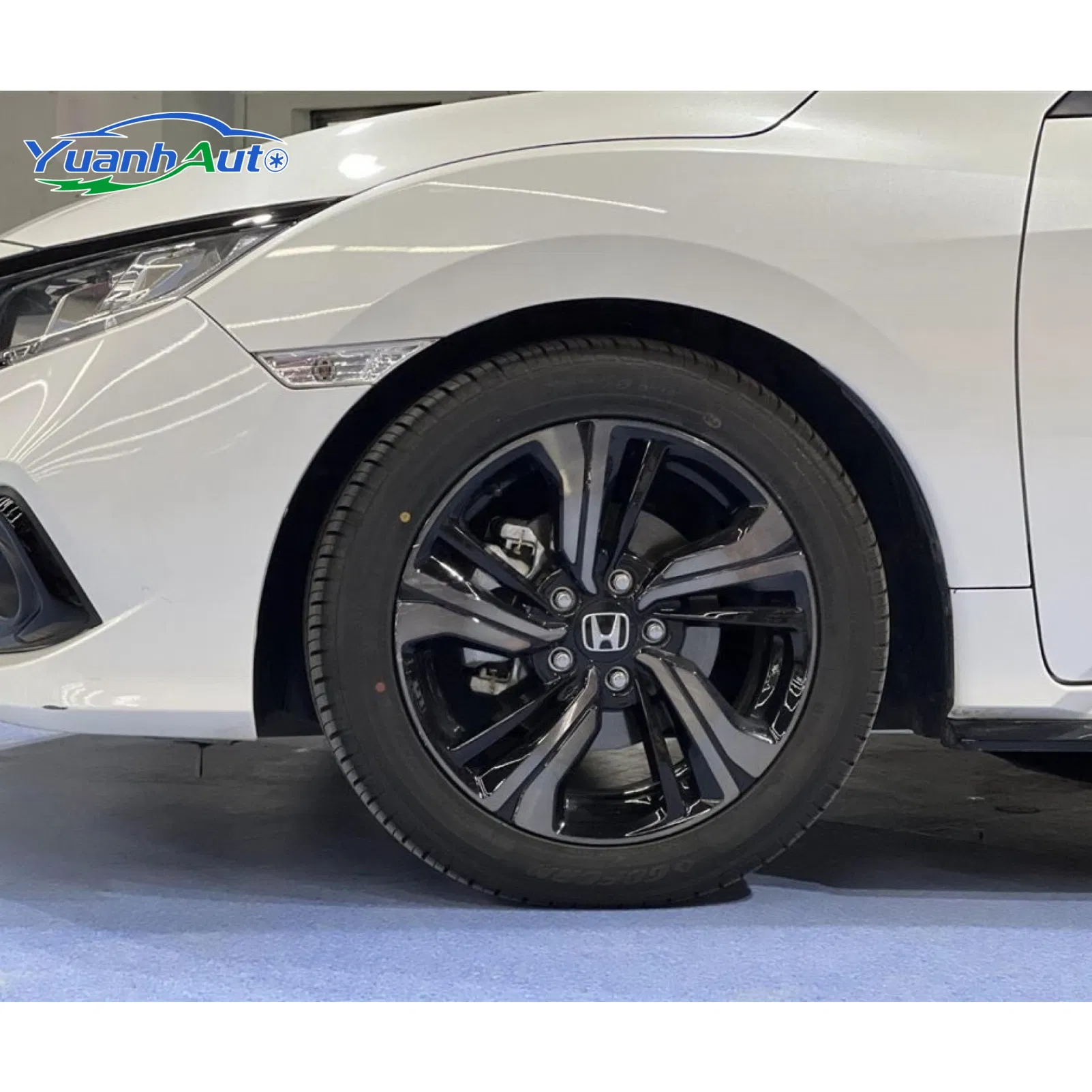 2019 Honda civic vehicle photo 5