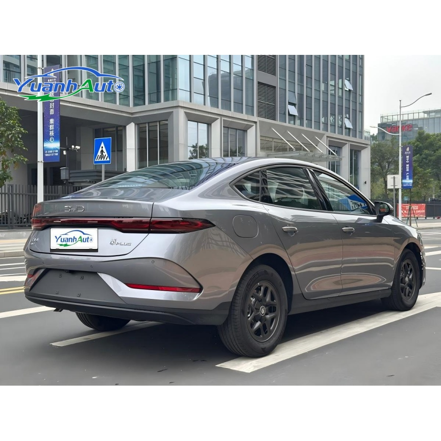 2025 BYD Qin PLUS vehicle photo 6