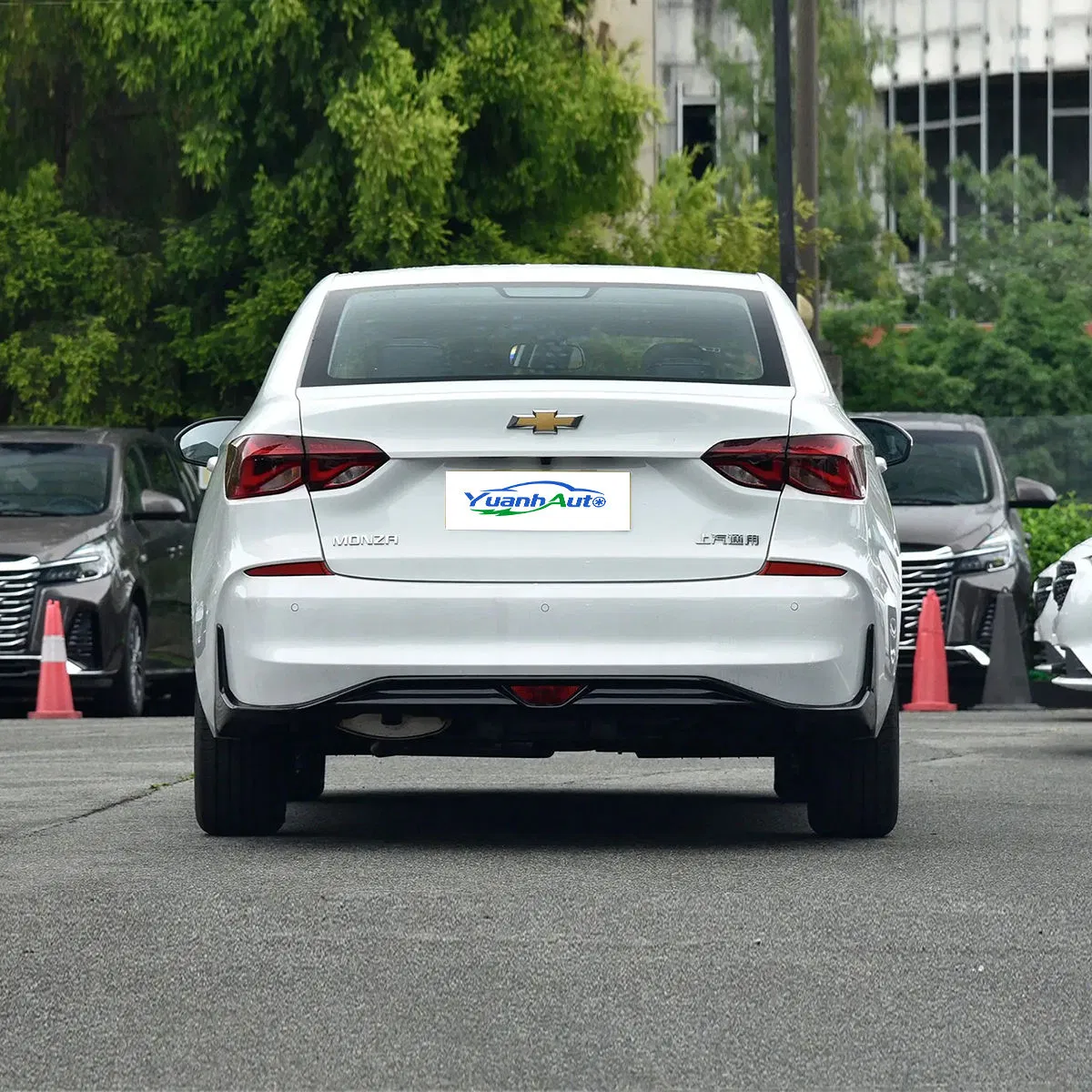 2025 Chevrolet Monza vehicle photo 5