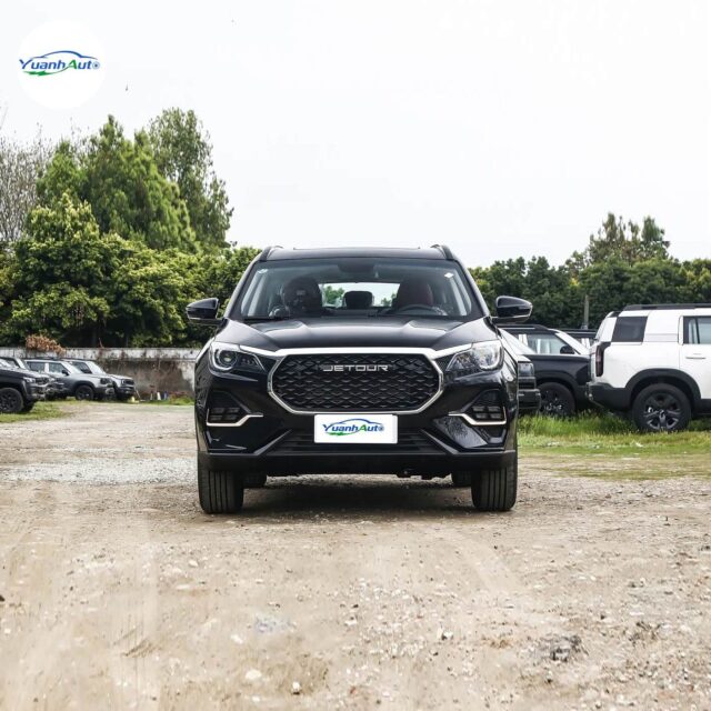 Jetour X70 vehicle photo 1