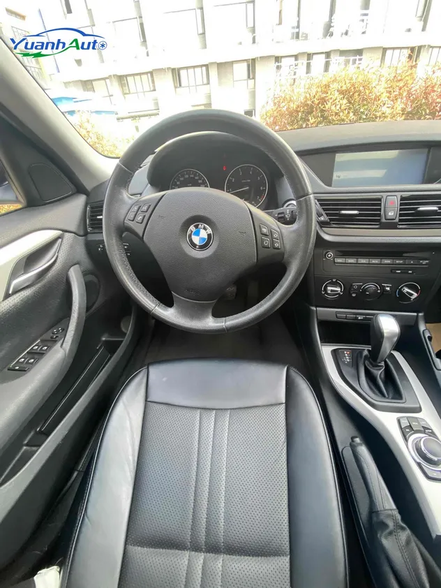 2013 BMW X1 Petrol SUV — source image 21