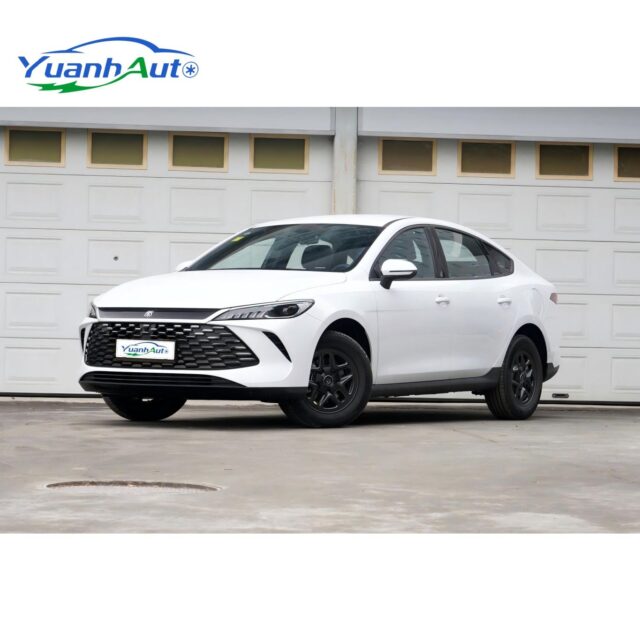 BYD Qin Plus DM-i vehicle photo 1