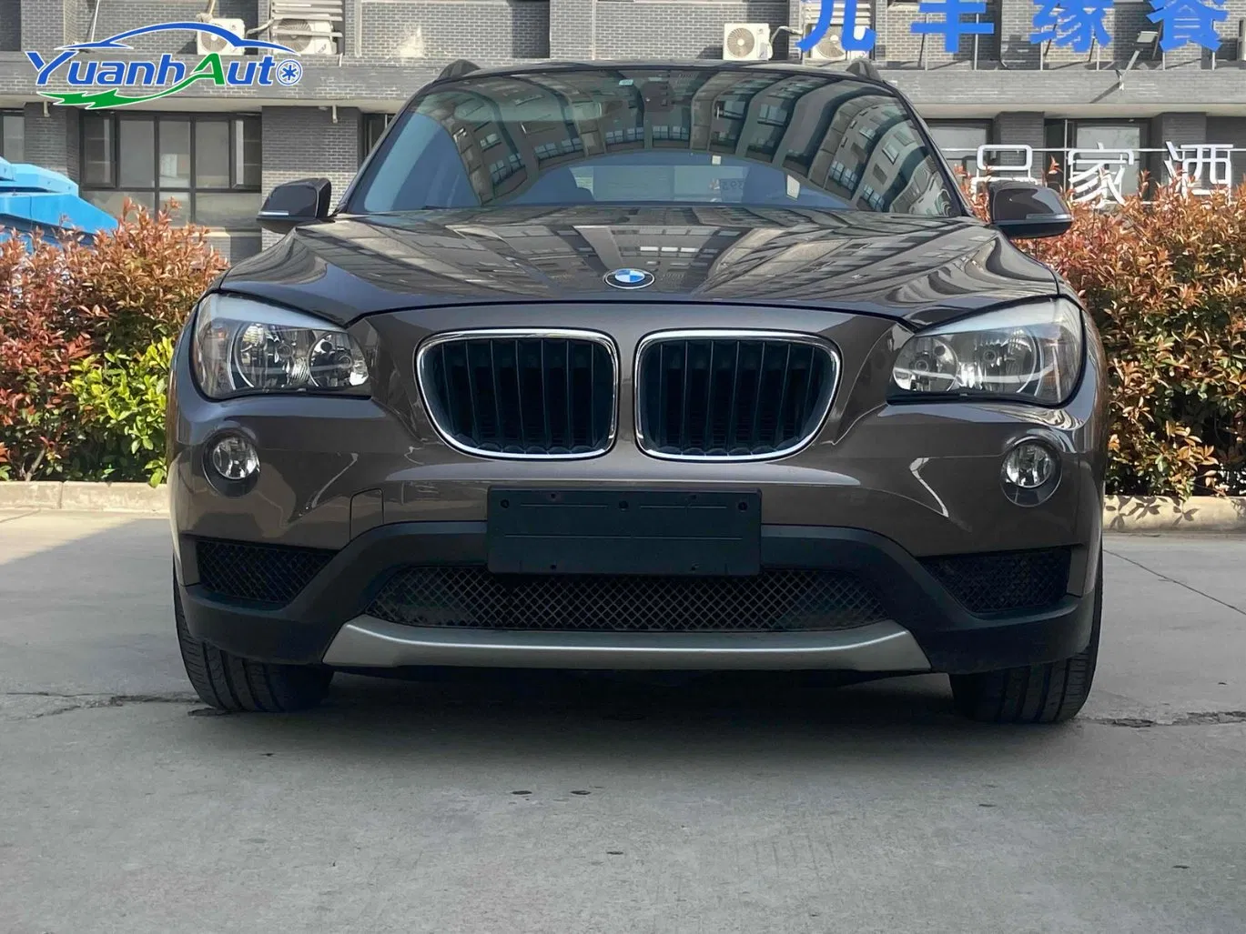2013 BMW X1 Petrol SUV — source image 3