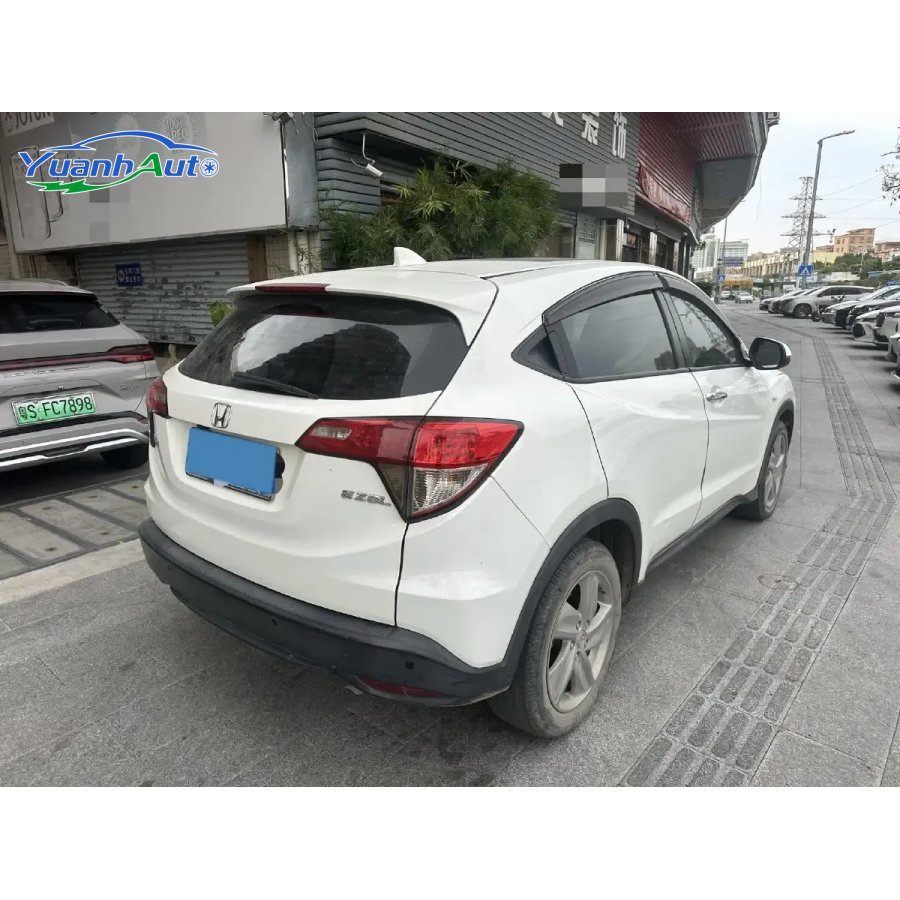 2020 Honda Vezel SUV — source image 3