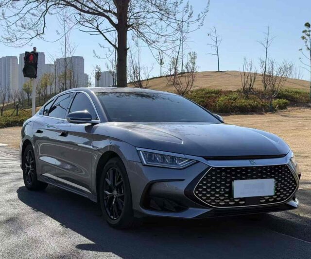 2024 BYD Han vehicle photo 1