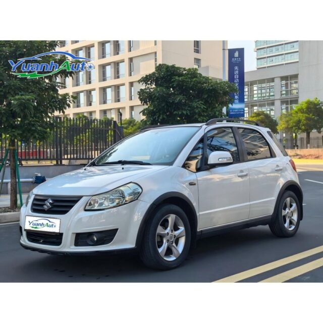 2016 Suzuki Tianyu SX4 vehicle photo 1