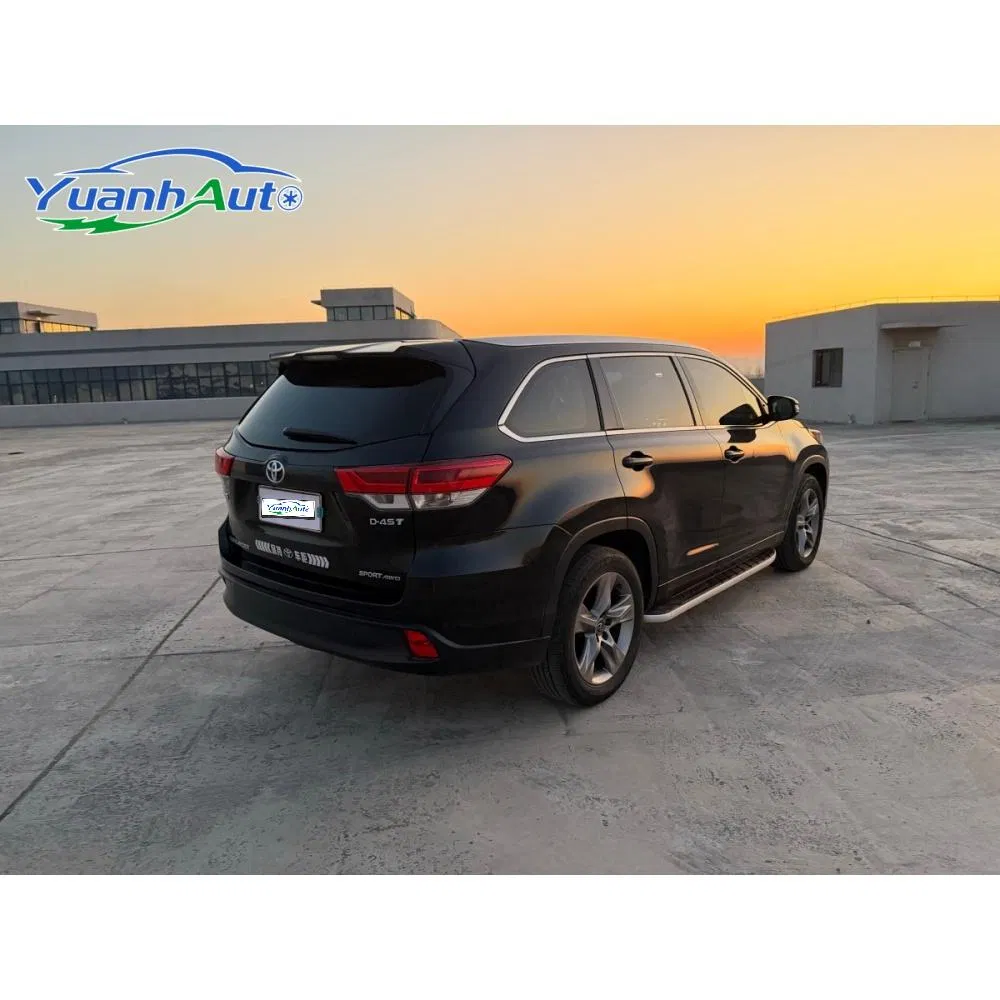 2021 Toyota Highlander Luxury 2.0T SUV — source image 16