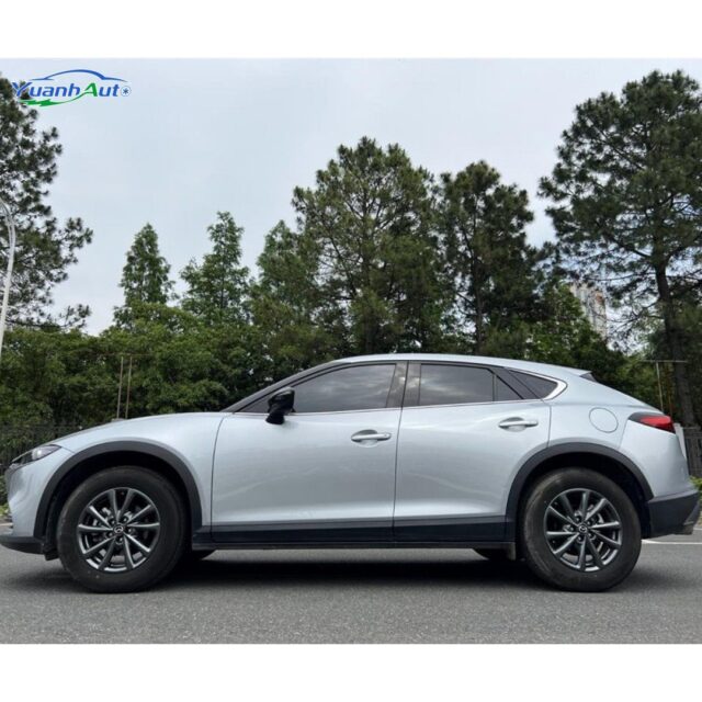 2021 Mazda Cx-4 vehicle photo 1