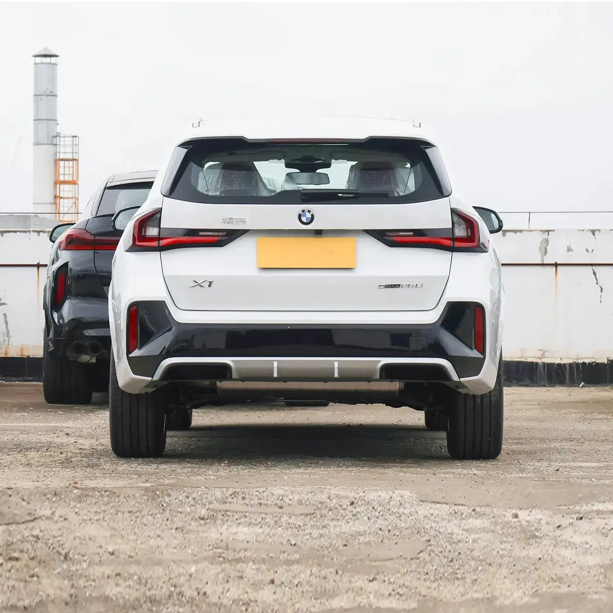 2025 BMW X1 vehicle photo 5