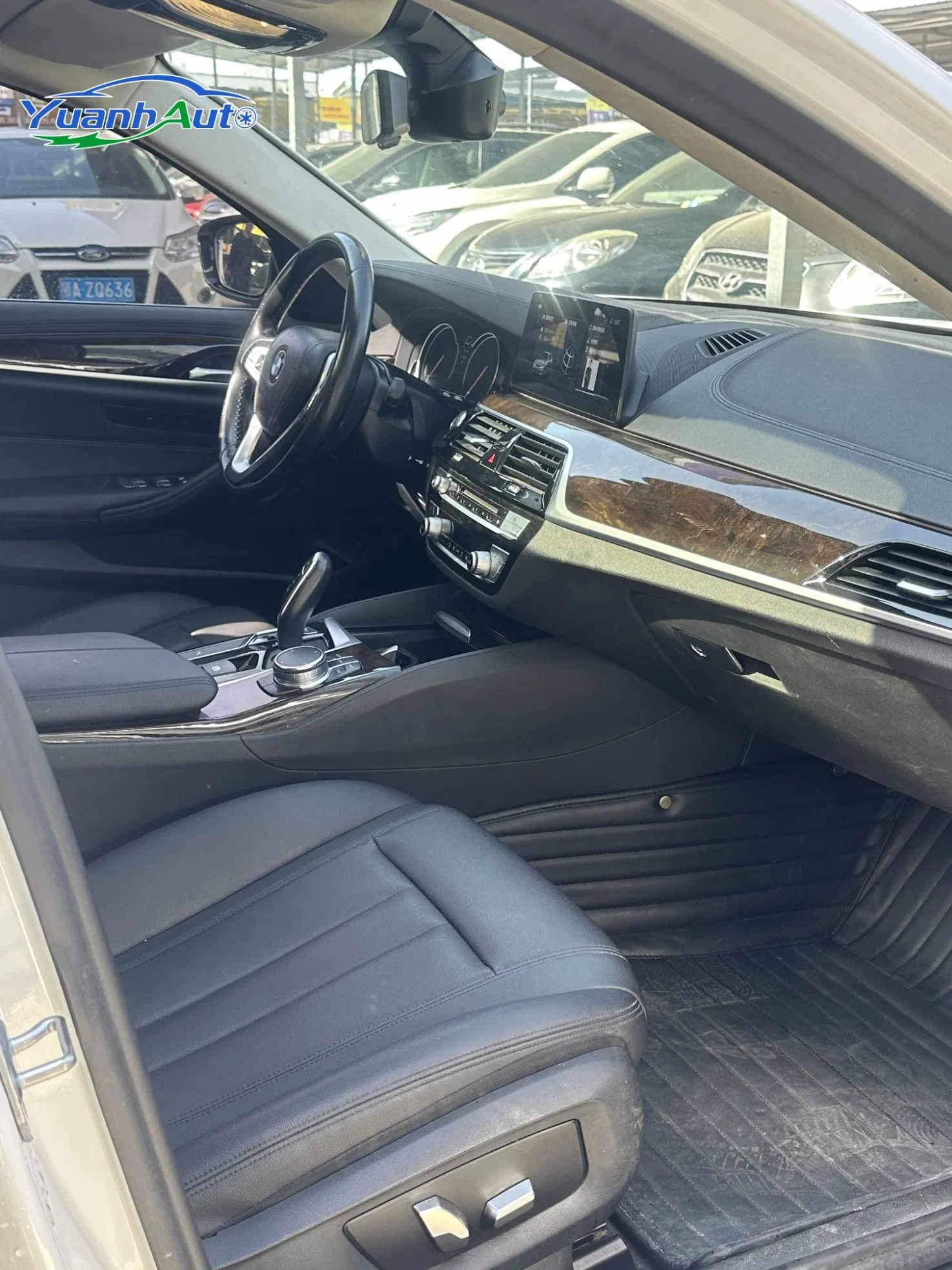 2018 BMW BMW vehicle photo 7