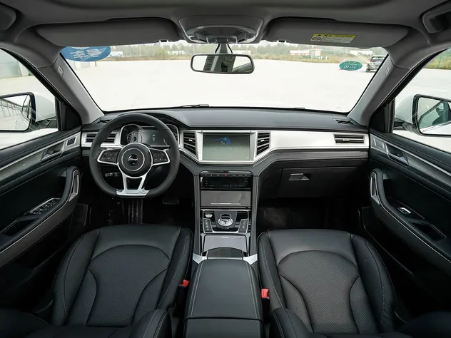 Zotye Damai X7 Petrol SUV — source image 14